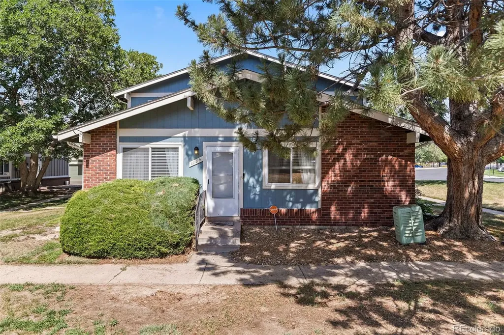 1184 S Uvalda Street Aurora CO 80012