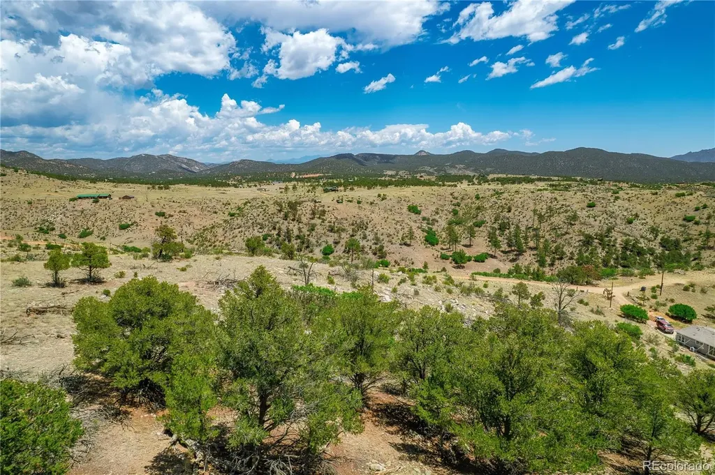 896 Shannon Trail Cotopaxi CO 81223