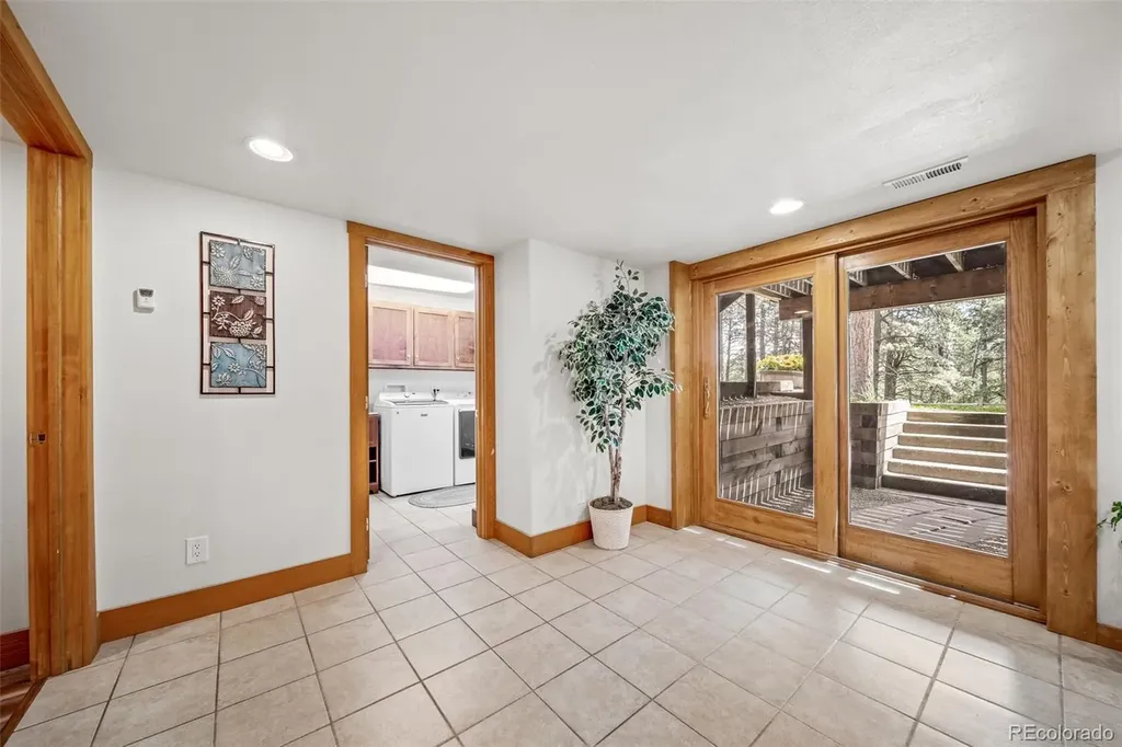 3654 Estates Circle Larkspur CO 80118