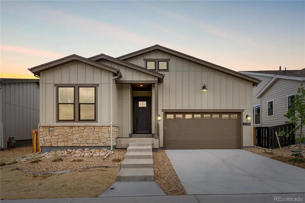 11146 Stonepath Street Littleton CO 80125