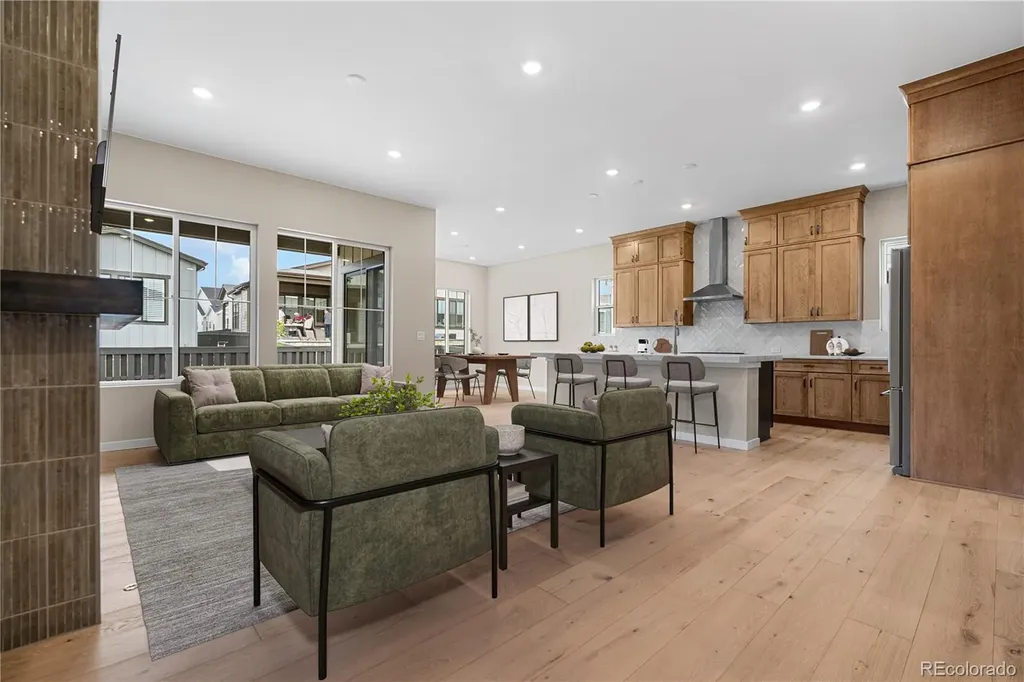 11146 Stonepath Street Littleton CO 80125