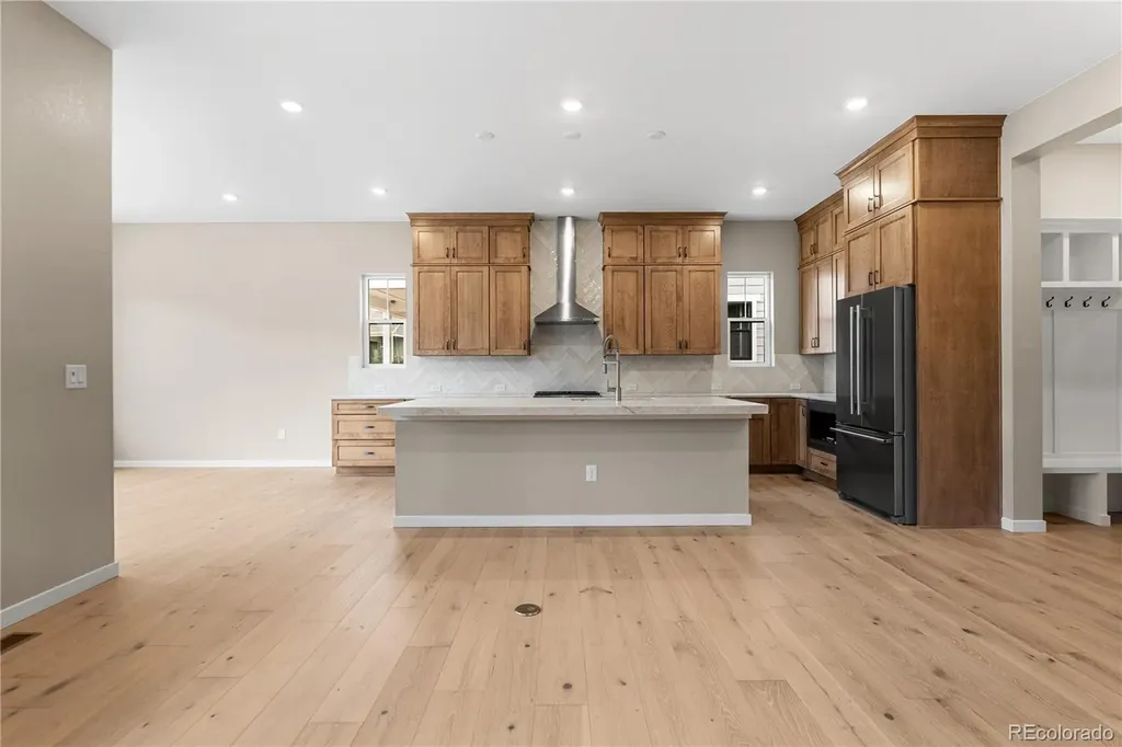 11146 Stonepath Street Littleton CO 80125