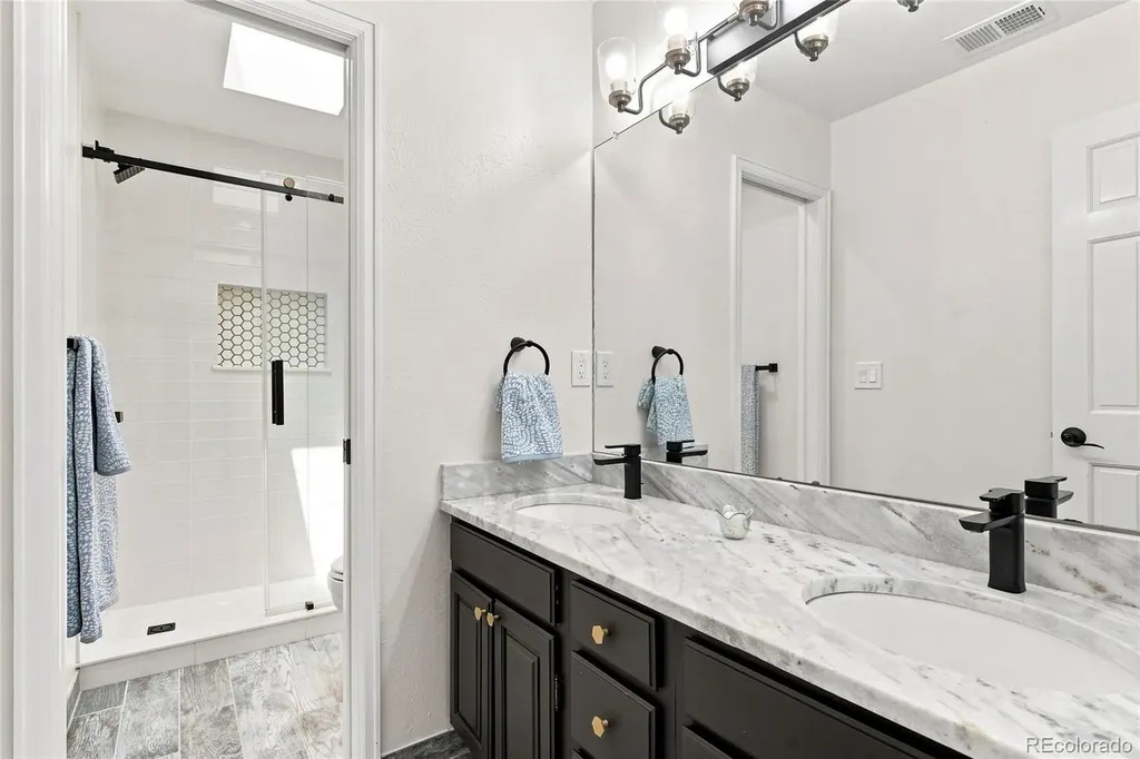 1721 E Phillips Avenue Centennial CO 80122