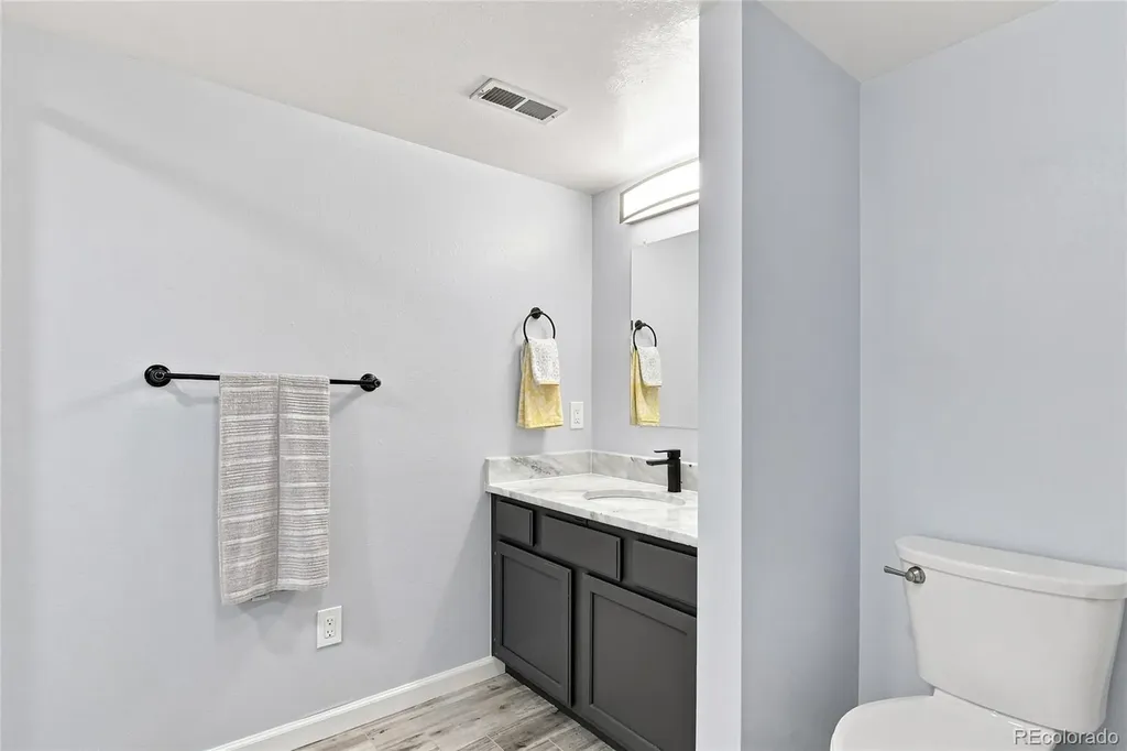 1721 E Phillips Avenue Centennial CO 80122