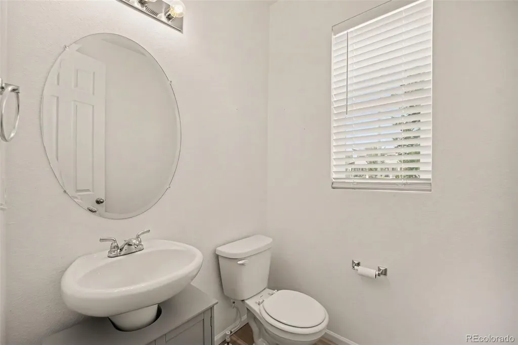 23527 E 5th Place Aurora CO 80018