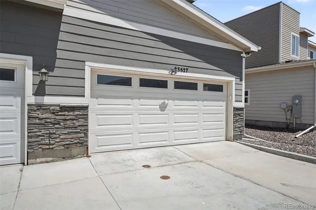 23527 E 5th Place Aurora CO 80018