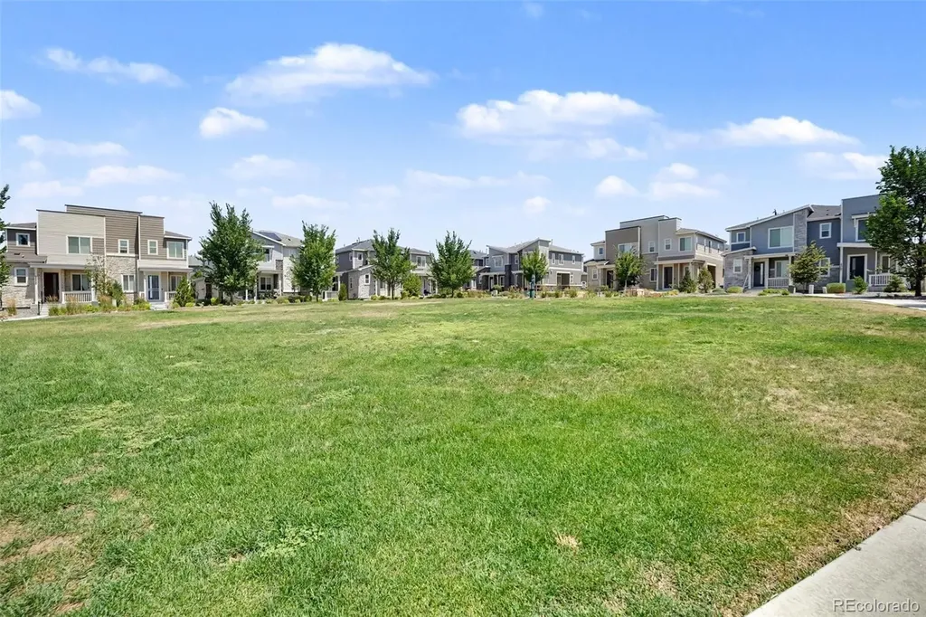 23527 E 5th Place Aurora CO 80018