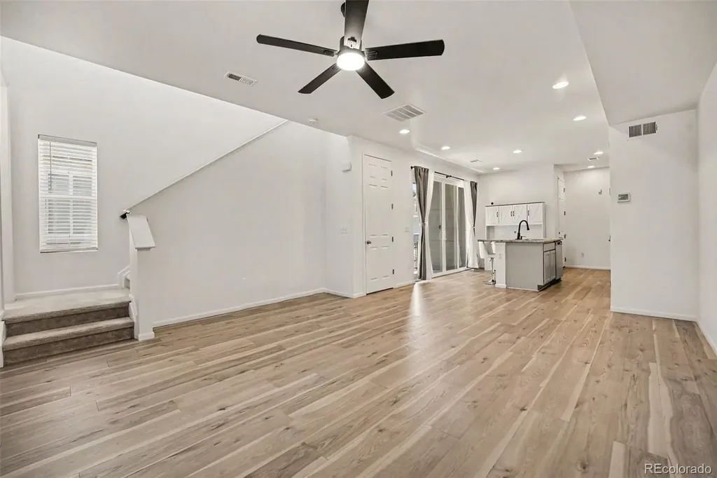 23527 E 5th Place Aurora CO 80018