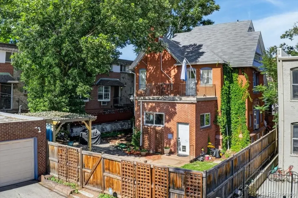 1160 York Street Denver CO 80206