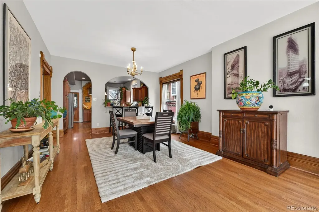 1160 York Street Denver CO 80206