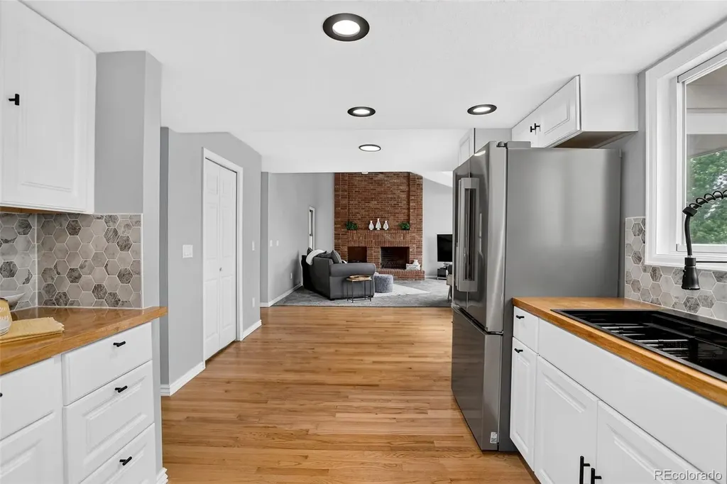 87 Buckthorn Drive Littleton CO 80127