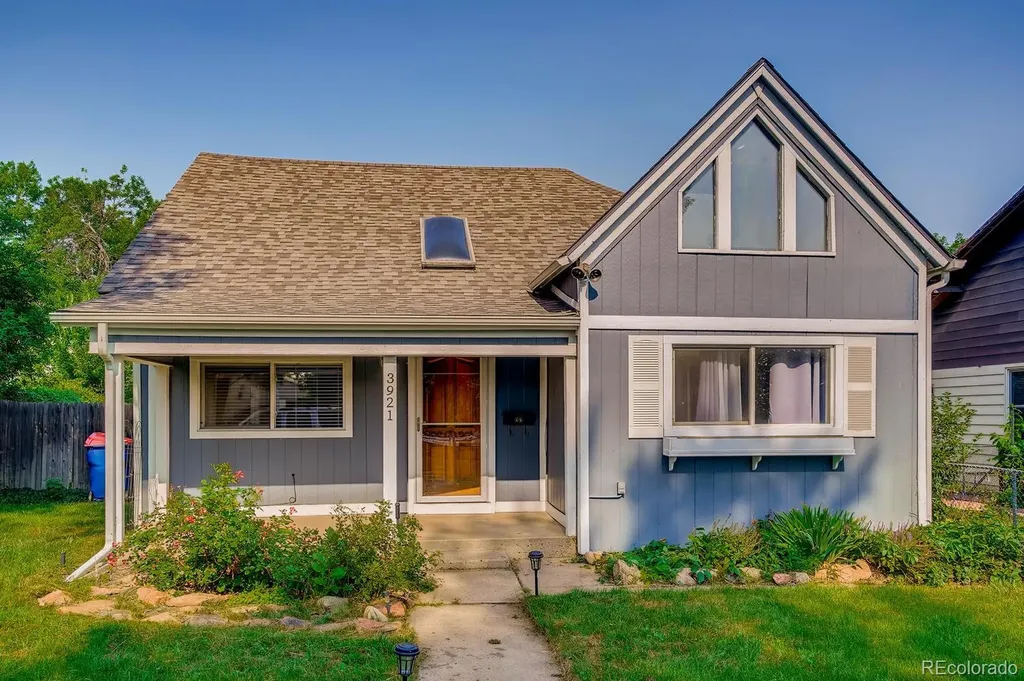 3921 S Acoma Street Englewood CO 80110