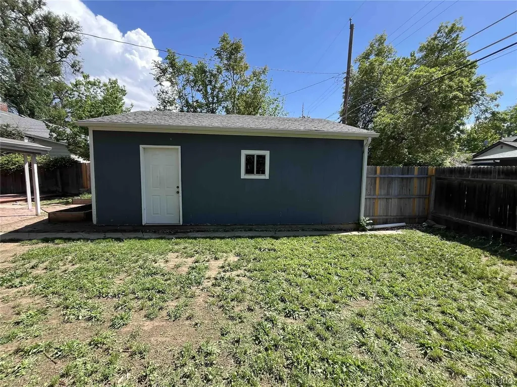 3921 S Acoma Street Englewood CO 80110