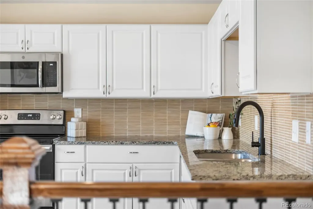 975 E 7th Avenue Broomfield CO 80020