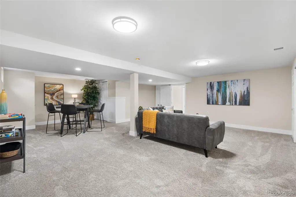 975 E 7th Avenue Broomfield CO 80020
