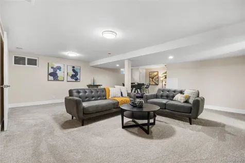 975 E 7th Avenue Broomfield CO 80020