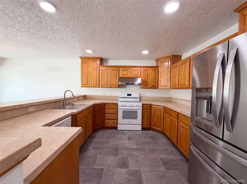 6200 W 6th Street Road Greeley CO 80634