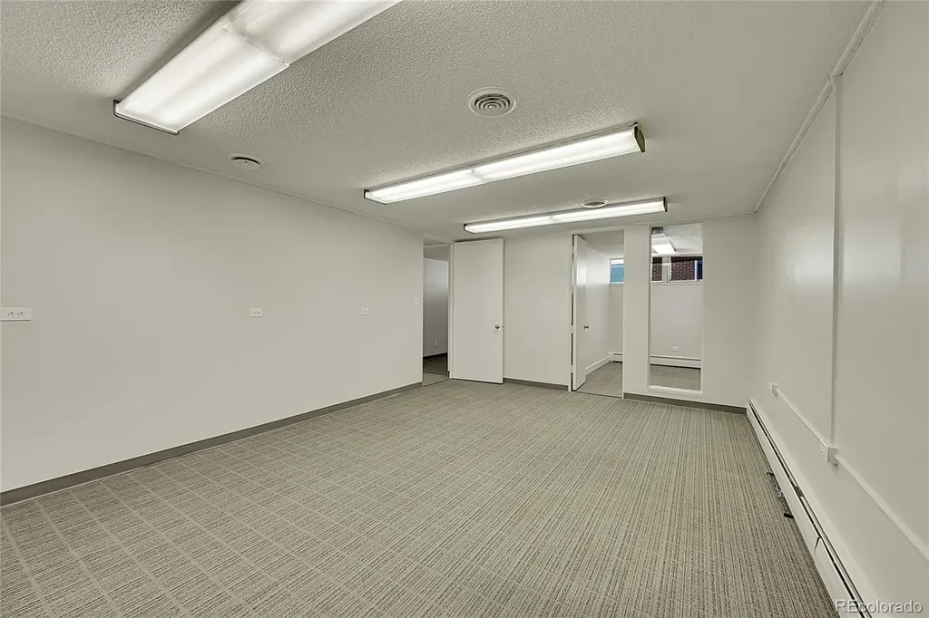 4411 E Kentucky Avenue Glendale CO 80246