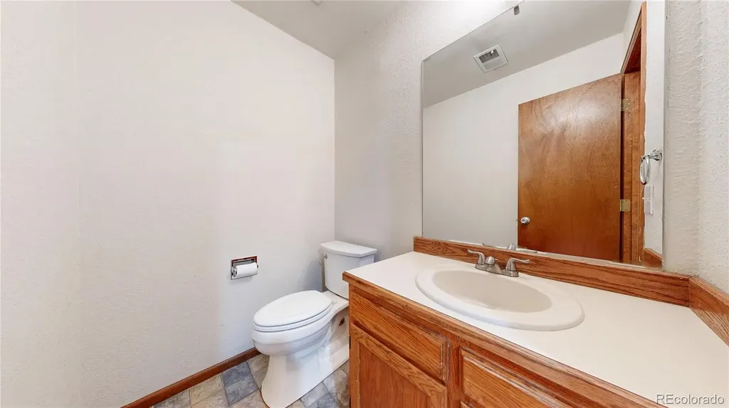490 Cottonwood Court Broomfield CO 80020
