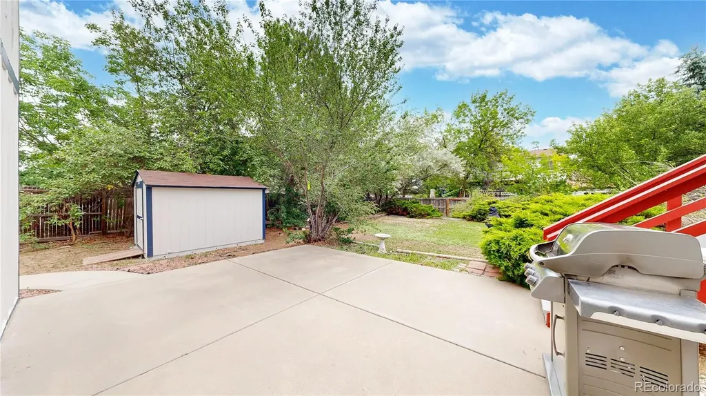 490 Cottonwood Court Broomfield CO 80020