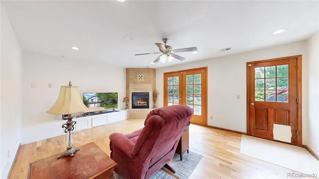 490 Cottonwood Court Broomfield CO 80020