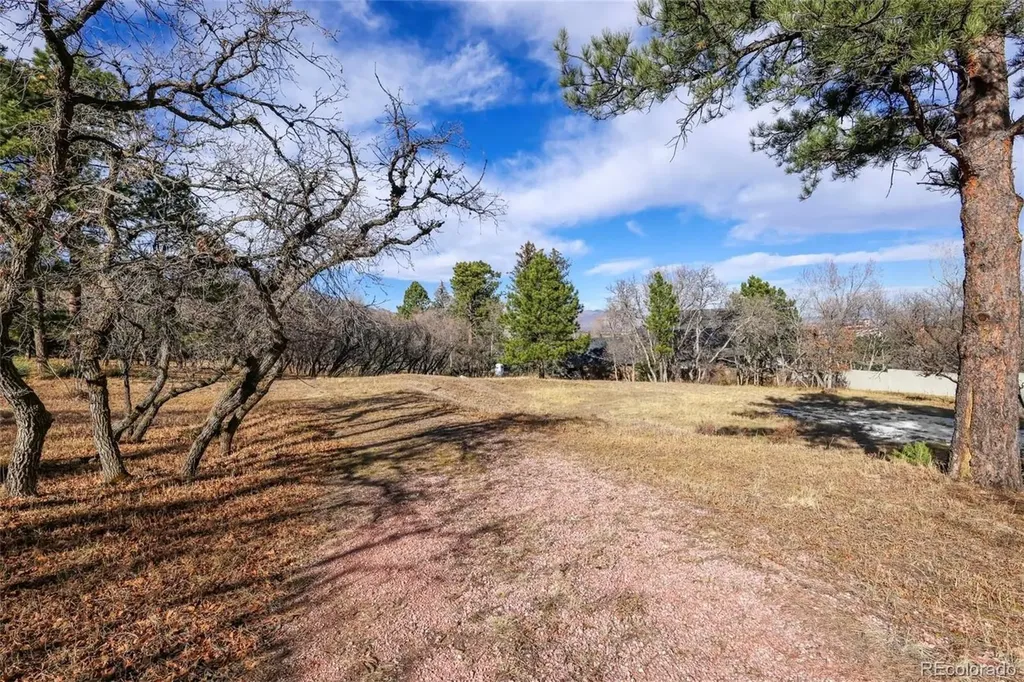 32 Penrose Lane Colorado Springs CO 80906