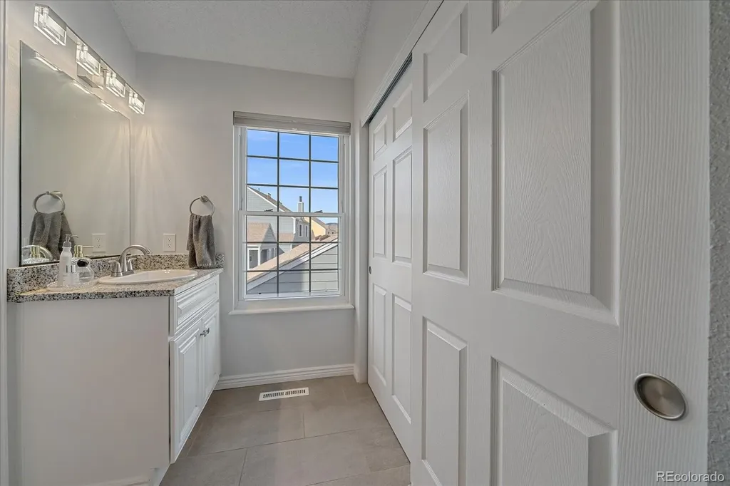 7250 Devinney Court Arvada CO 80005