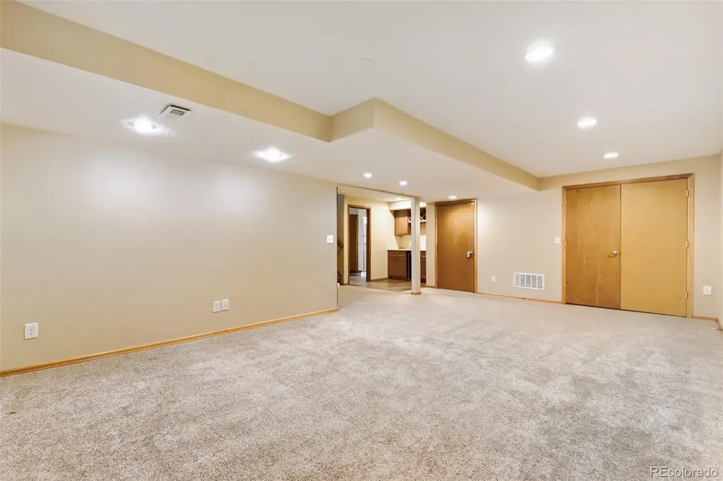 1117 Ridgeview Circle Broomfield CO 80020