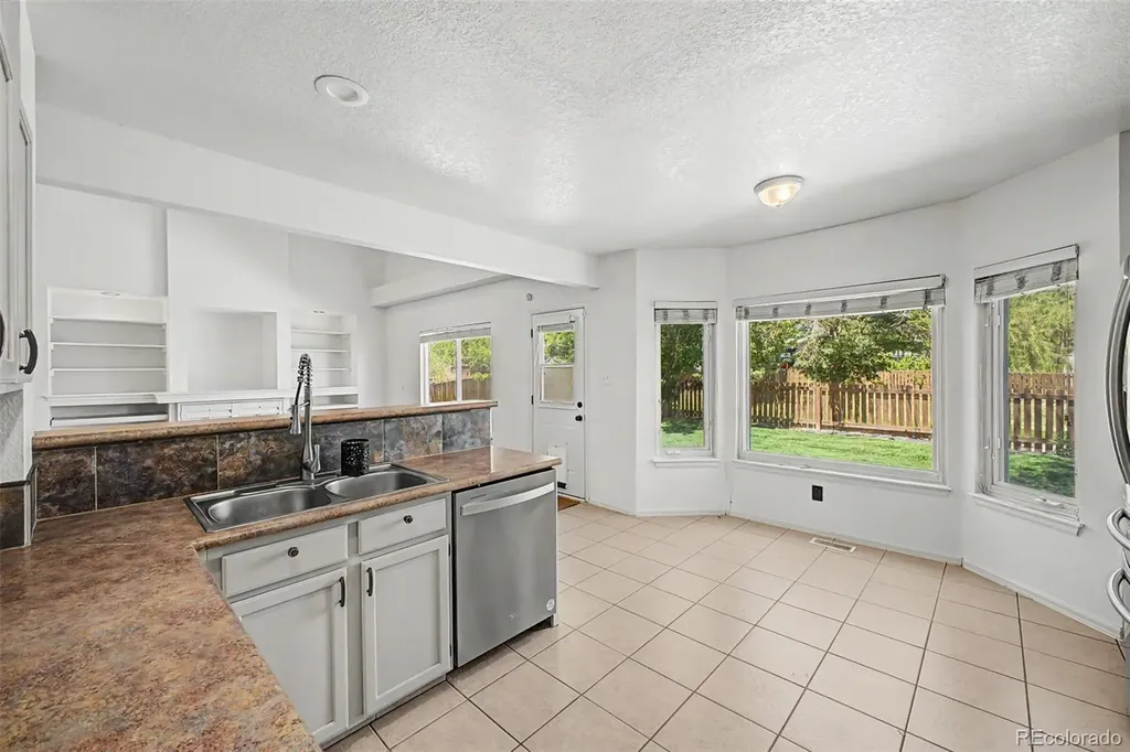 5561 E 117th Avenue Thornton CO 80233