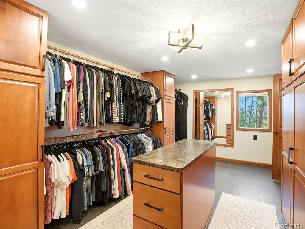1285 Snowberry Drive Golden CO 80401