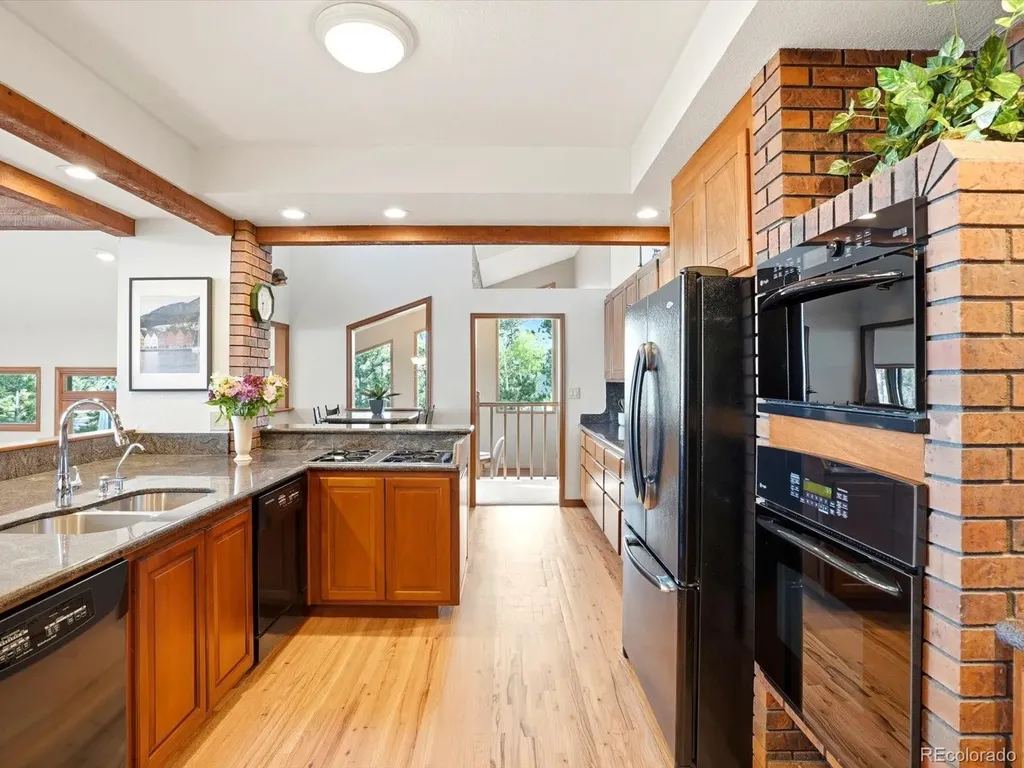 1285 Snowberry Drive Golden CO 80401