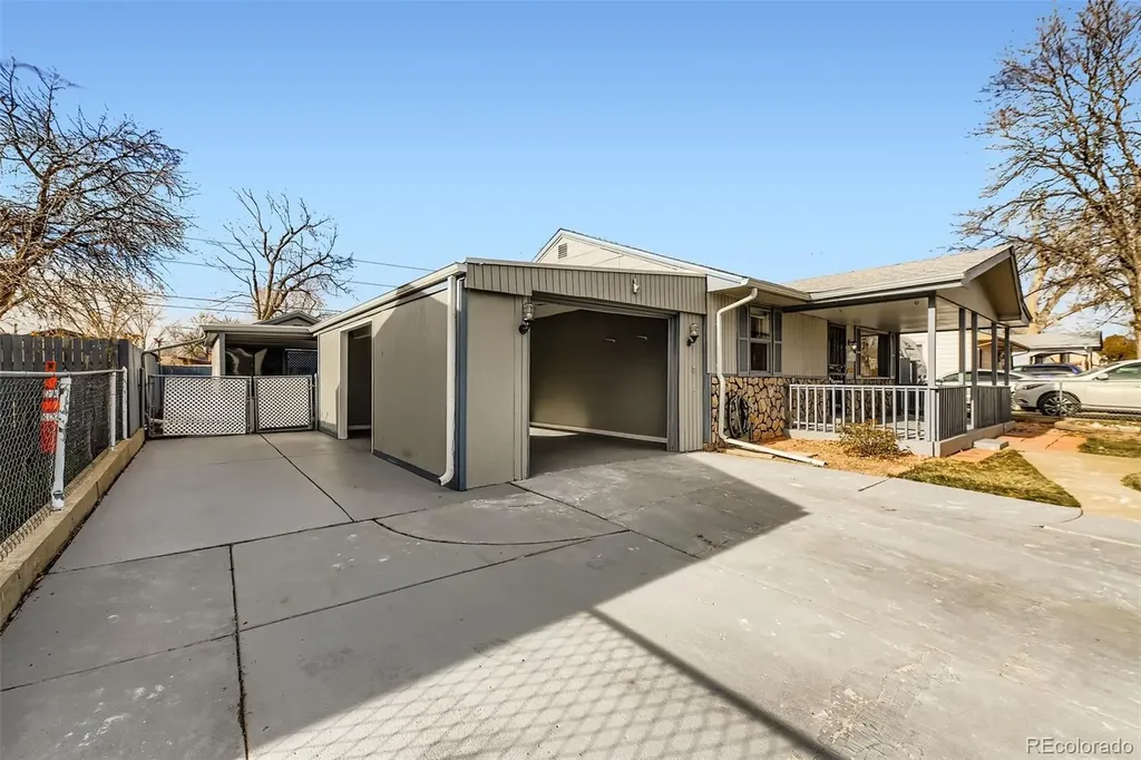 1431 S Meade Street Denver CO 80219