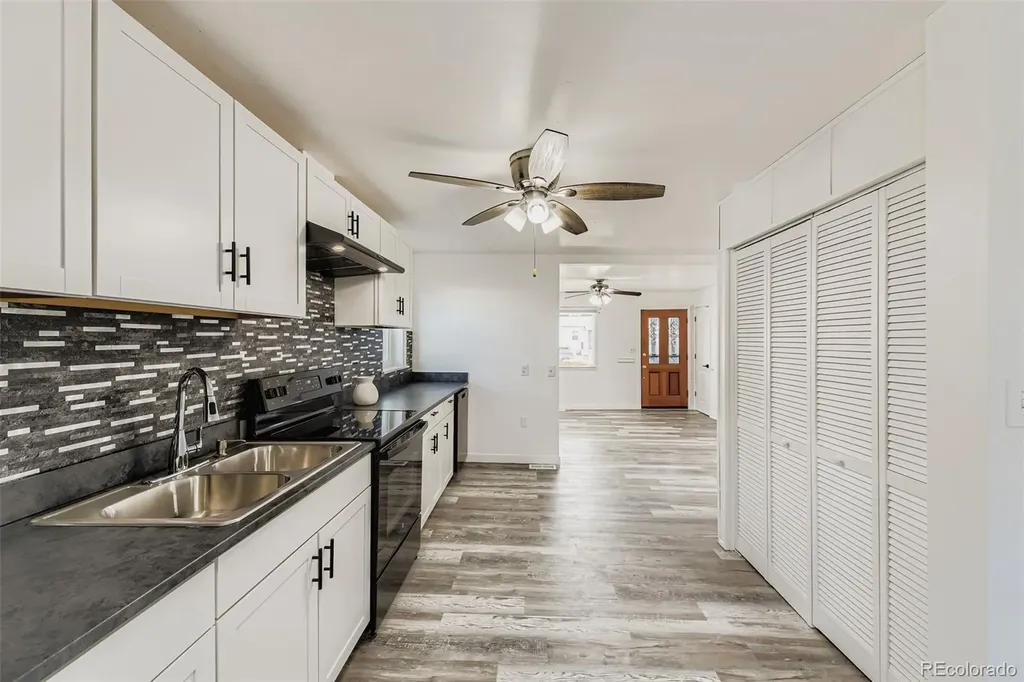 1431 S Meade Street Denver CO 80219
