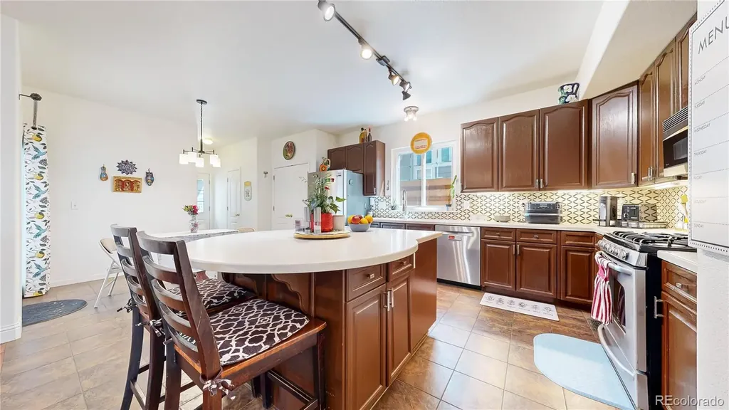 5121 Mt Arapaho Circle Longmont CO 80504