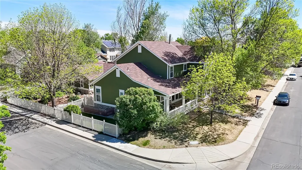 5121 Mt Arapaho Circle Longmont CO 80504