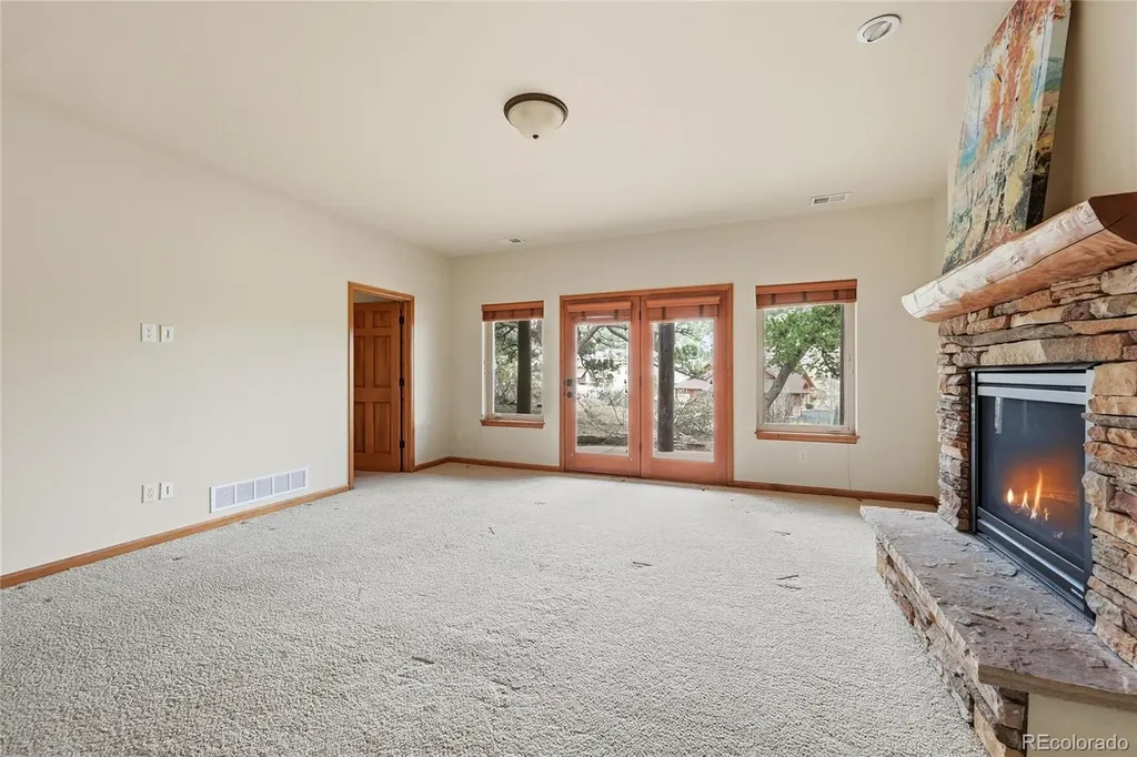 2001 Cherokee Drive Estes Park CO 80517