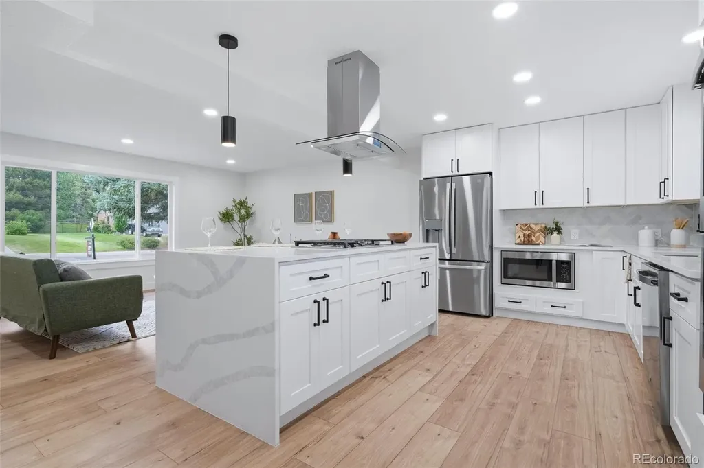 5126 W Fremont Littleton CO 80128