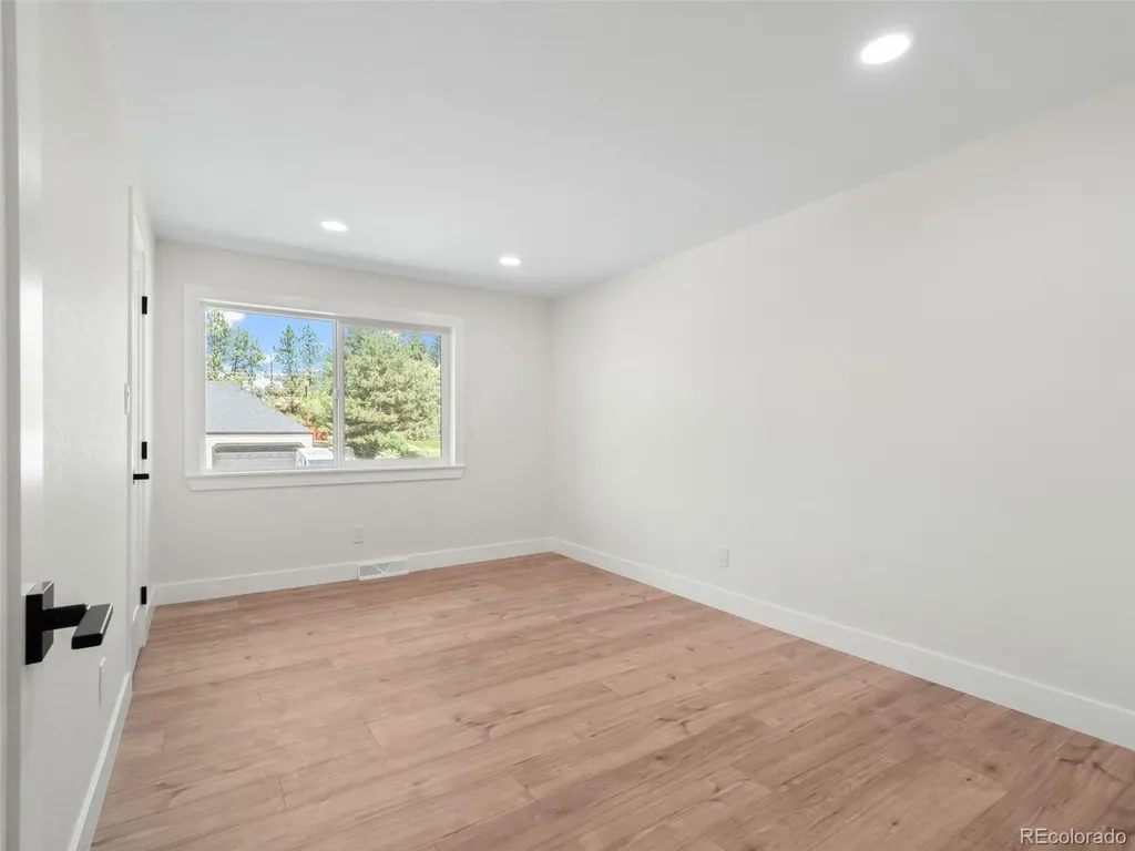 5126 W Fremont Littleton CO 80128