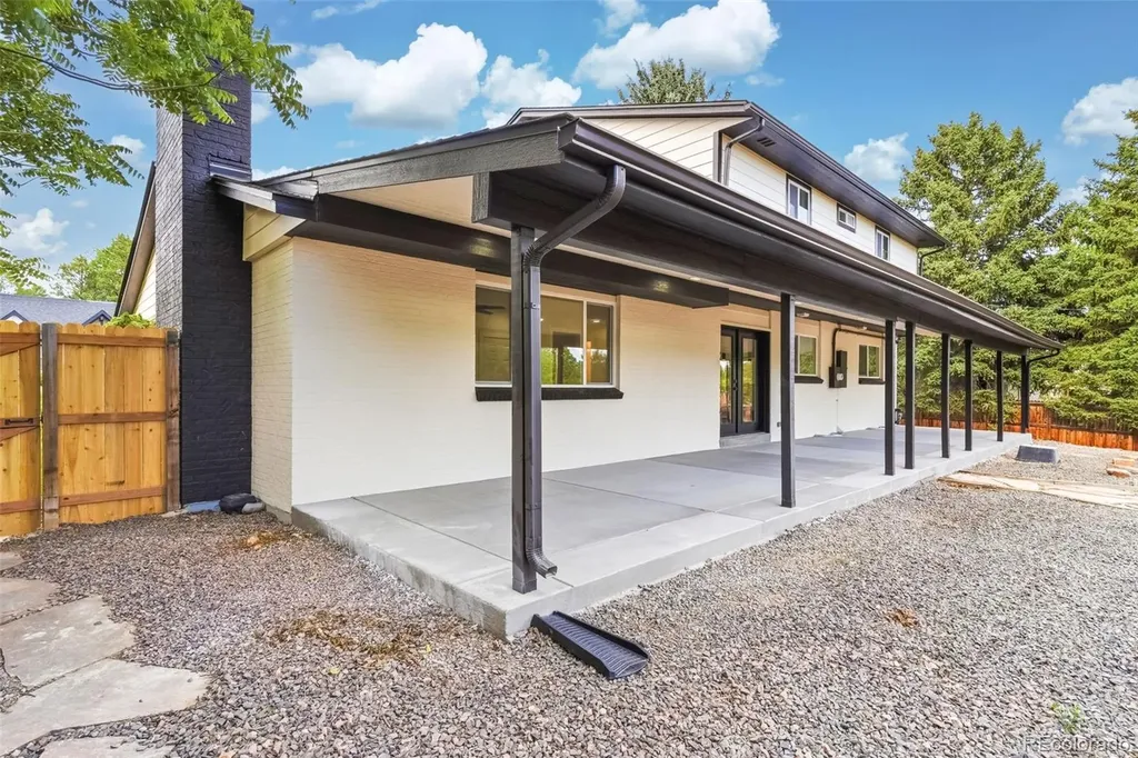 5126 W Fremont Littleton CO 80128