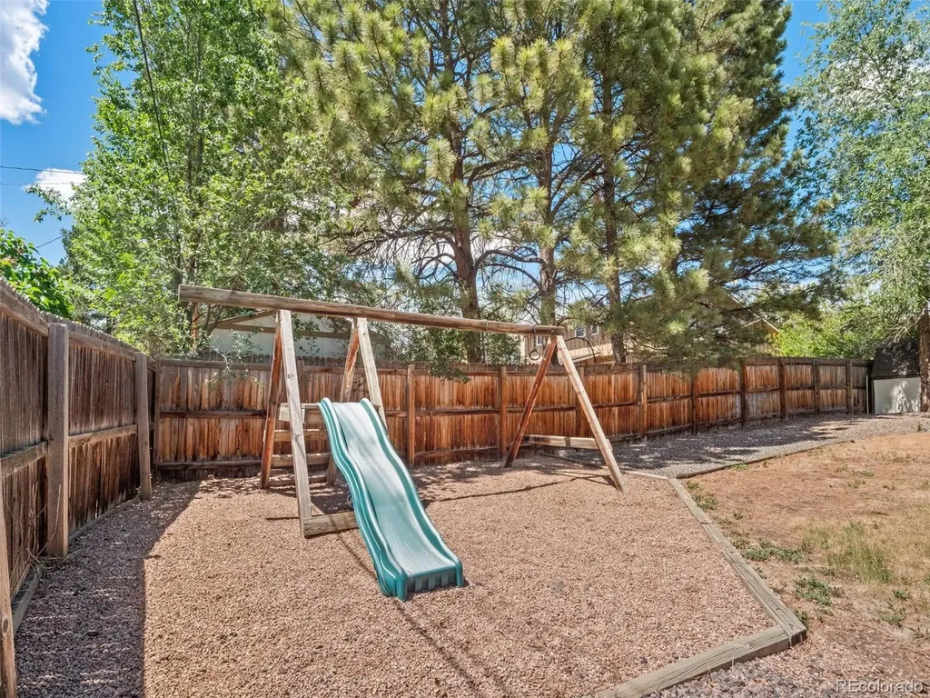 5126 W Fremont Littleton CO 80128