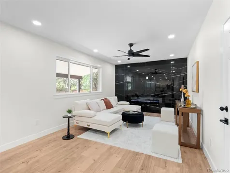 5126 W Freemont Littleton CO 80128