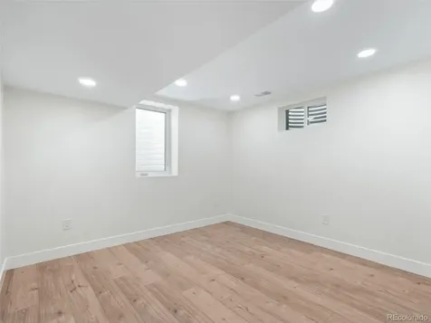 5126 W Freemont Littleton CO 80128