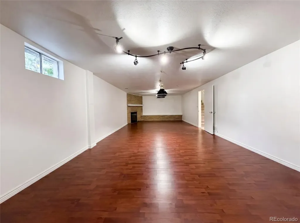 929 Carol Street Fort Morgan CO 80701