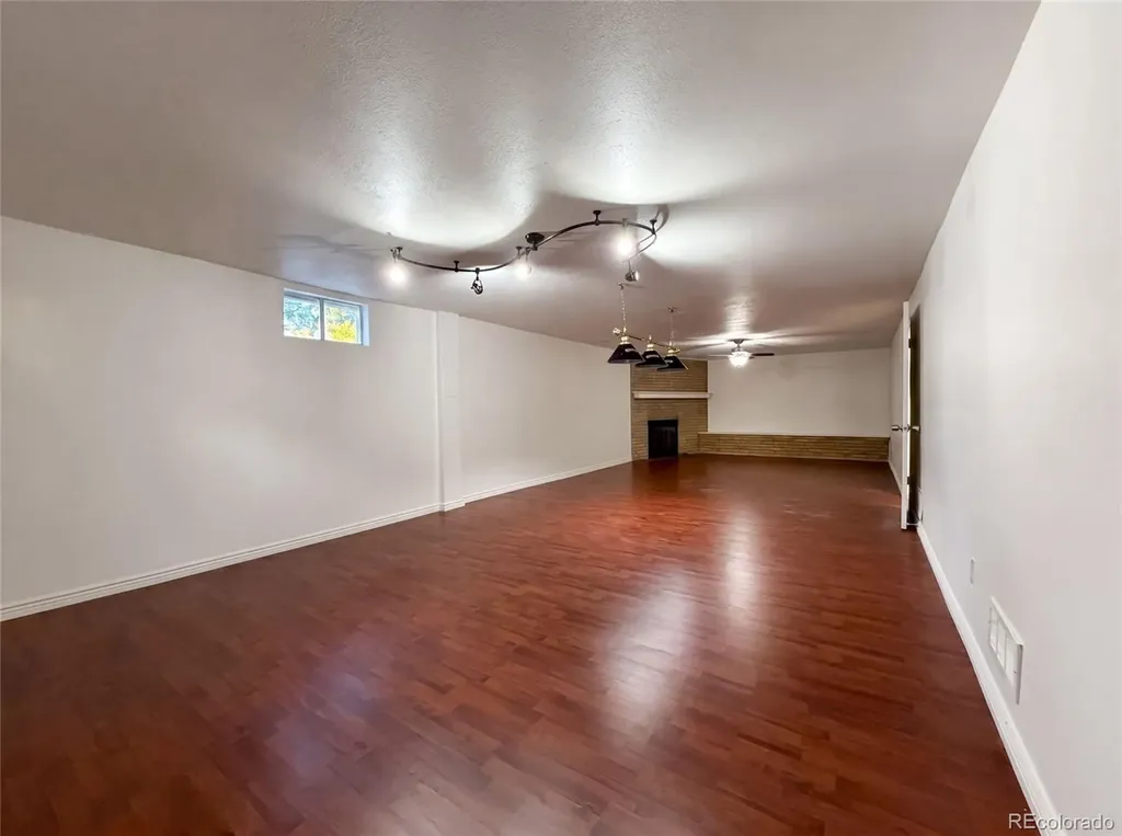 929 Carol Street Fort Morgan CO 80701