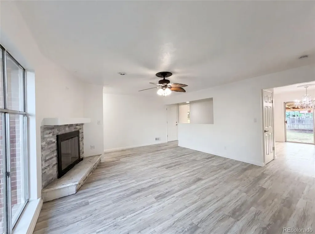 929 Carol Street Fort Morgan CO 80701