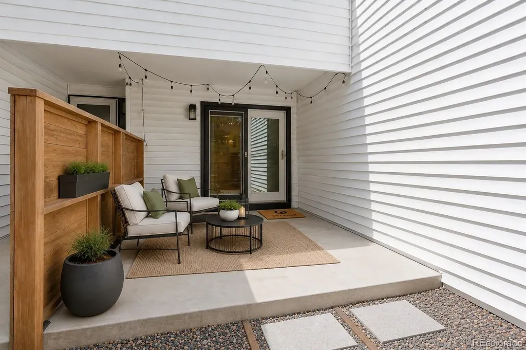 2669 S Moline Court Aurora CO 80014