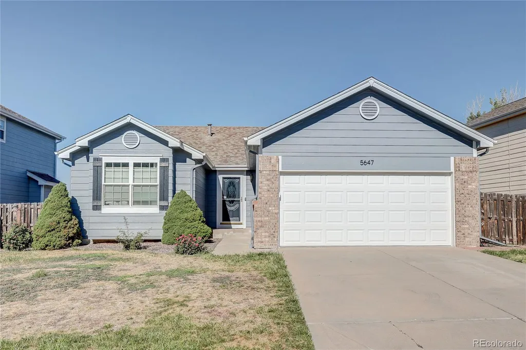 5647 S Quatar Court Centennial CO 80015