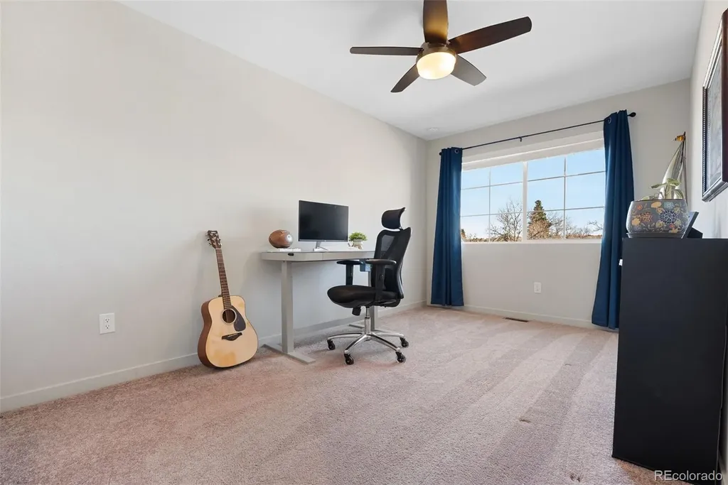 1827 S Helena Aurora CO 80017
