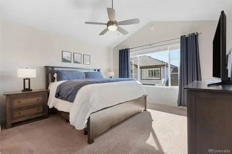 1827 S Helena Aurora CO 80017