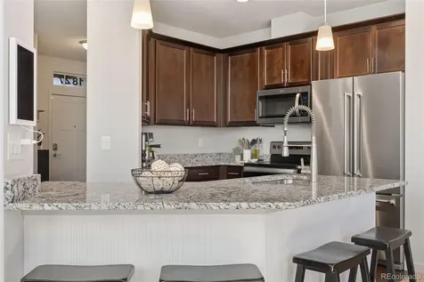 1827 S Helena Aurora CO 80017